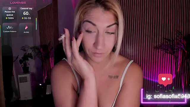 sofiah  online show from 3, 11, 2025