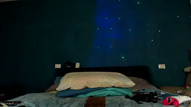 Karendolly  8 online show from 16, 3, 2026