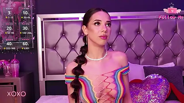 LaraKent online show from 18, 3, 2025