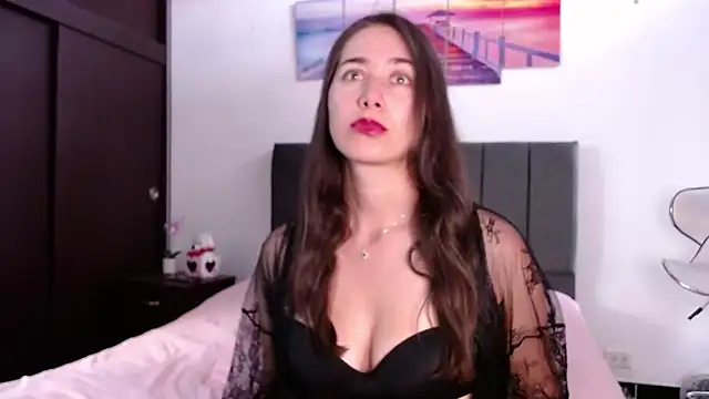 Daniela-hot online show from 10, 2, 2026