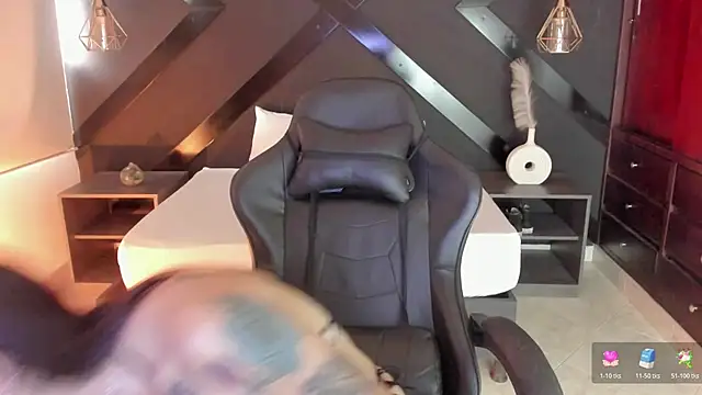 dark gotica online show from 14, 4, 2026