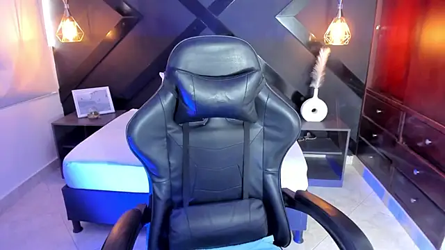 dark gotica online show from 22, 3, 2025