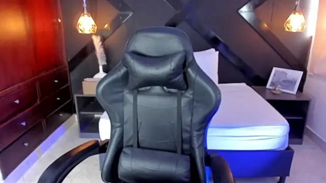 dark gotica online show from 18, 3, 2025