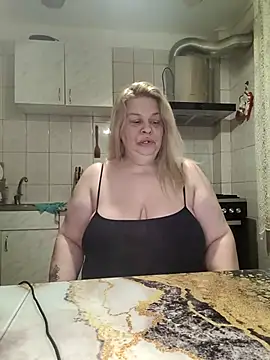 AriannaMilf online show from 12, 5, 2026