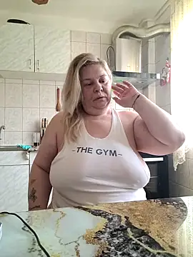 AriannaMilf online show from 22, 5, 2026