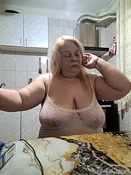 AriannaMilf online show from 22, 5, 2026