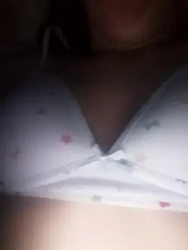 Snapshot of bruna_safadinhaa chatting on 20, 3, 2025 bruna safadinhaa online show from 20, 3, 2025