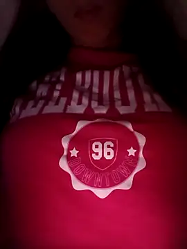 Snapshot of bruna_safadinhaa chatting on 27, 10, 2025 bruna safadinhaa online show from 27, 10, 2025