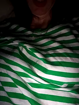 Snapshot of bruna_safadinhaa chatting on 11, 11, 2025 bruna safadinhaa online show from 11, 11, 2025