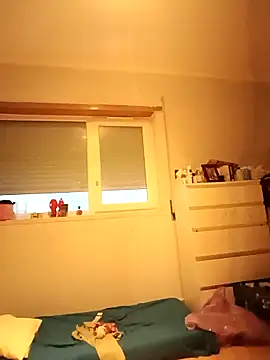 Snapshot of bruna_safadinhaa chatting on 1, 11, 2025 bruna safadinhaa online show from 1, 11, 2025