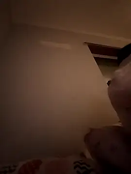 Snapshot of bruna_safadinhaa chatting on 28, 11, 2025 bruna safadinhaa online show from 28, 11, 2025