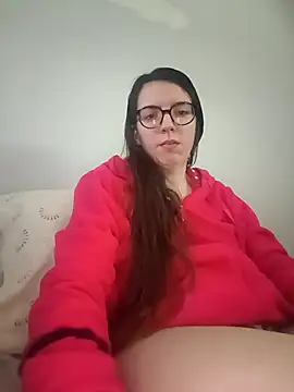 Snapshot of bruna_safadinhaa chatting on 1, 2, 2026 bruna safadinhaa online show from 1, 2, 2026