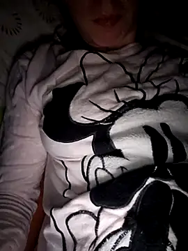 Snapshot of bruna_safadinhaa chatting on 31, 10, 2025 bruna safadinhaa online show from 31, 10, 2025