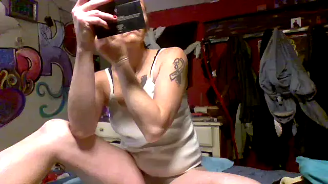 4EyedSluttyGinger online show from 23, 2, 2025