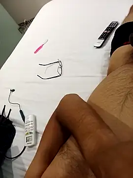 desiboy154 online show from 16, 4, 2026