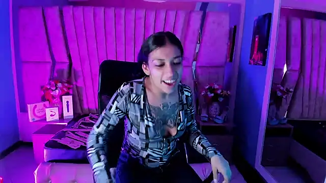 Snapshot of TeennNaugthy18 chatting on 10, 2, 2025 TeennNaugthy18 online show from 10, 2, 2025