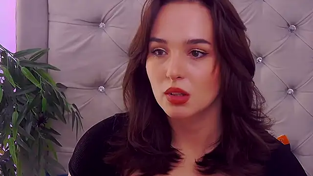 MeIisaLove online show from 26, 10, 2025