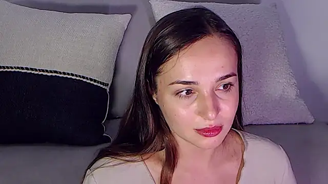 MeIisaLove online show from 3, 2, 2025