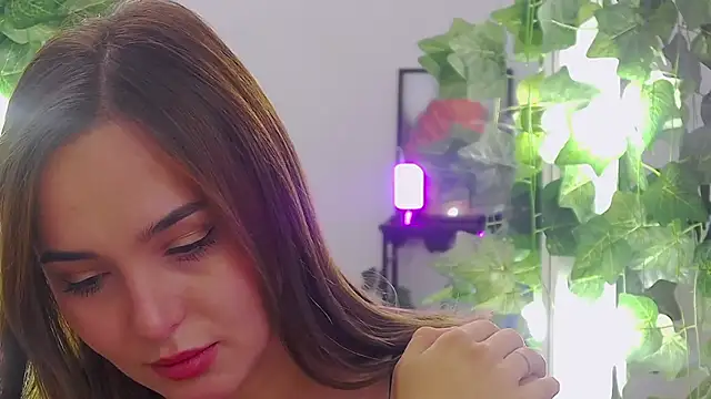 MeIisaLove online show from 10, 9, 2025