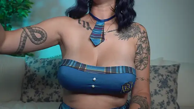 Snapshot of greydesire chatting on 29, 9, 2025 greydesire online show from 29, 9, 2025