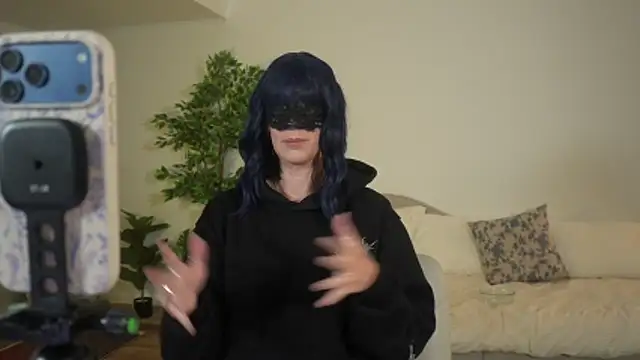 Snapshot of greydesire chatting on 12, 6, 2026 greydesire online show from 12, 6, 2026
