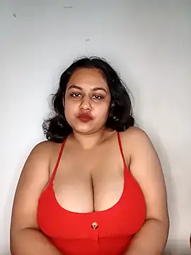 bumblebeegirl online show from 2, 2, 2025