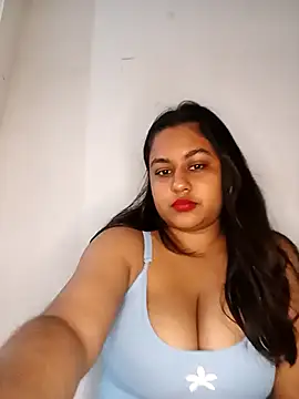 Snapshot of bumblebeegirl chatting on 4, 2, 2026 bumblebeegirl online show from 4, 2, 2026