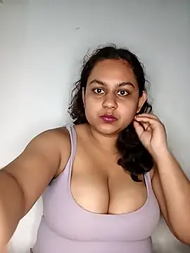 bumblebeegirl online show from 23, 2, 2025