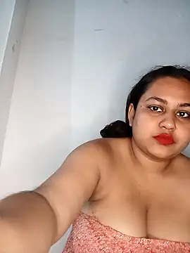 bumblebeegirl online show from 12, 10, 2025