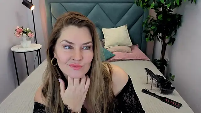 Adele Russo online show from 26, 2, 2026