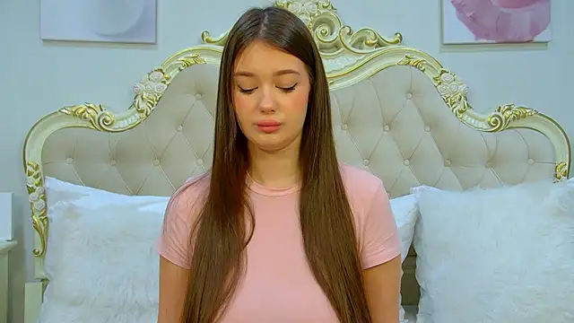 ViolettaCosmo online show from 1, 12, 2025