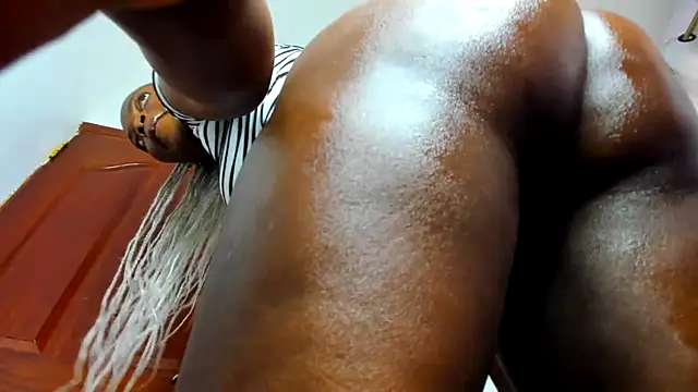 Z-O-E-Y online show from 2, 4, 2026