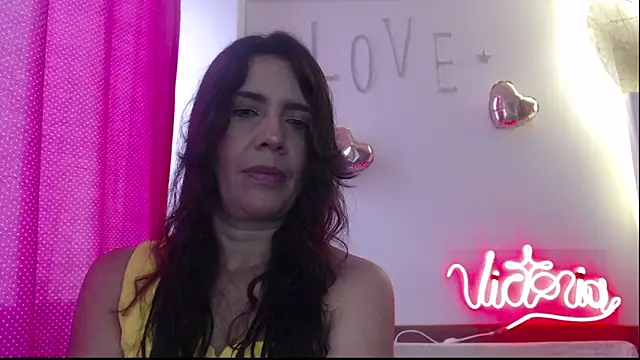 Victoria meester online show from 5, 3, 2025