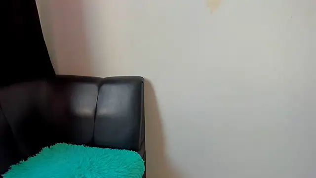 squirttati33 online show from 17, 12, 2024