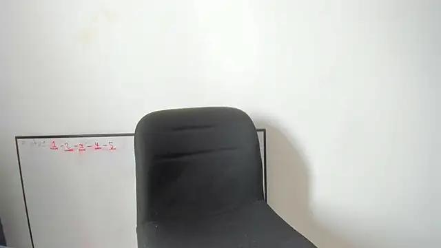 squirttati33 online show from 12, 9, 2025