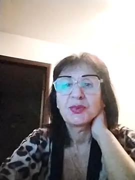 AlbinaXPretty online show from 9, 10, 2025