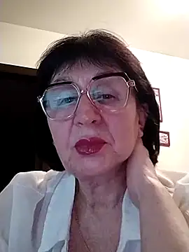 AlbinaXPretty online show from 7, 3, 2025