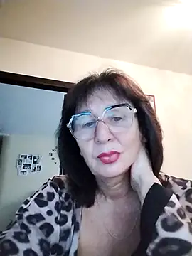 AlbinaXPretty online show from 2, 10, 2025