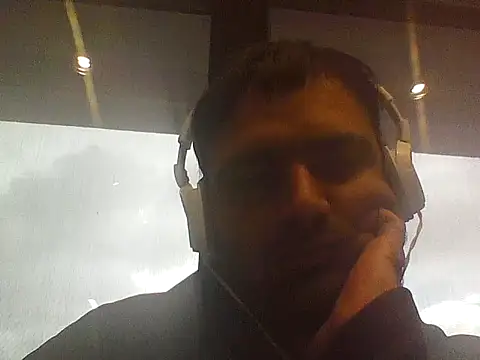 JohnBond009 online show from 26, 3, 2026