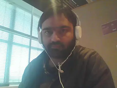 JohnBond009 online show from 15, 4, 2026