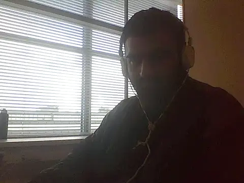 JohnBond009 online show from 12, 3, 2025