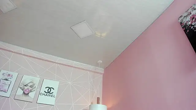 dolly zoe online show from 21, 10, 2025