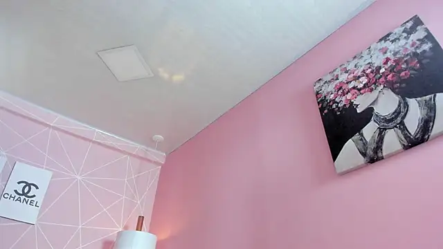 dolly zoe online show from 11, 11, 2025