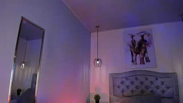 ayshel   online show from 11, 2, 2026