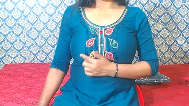 nikitahot3 online show from 24, 3, 2026