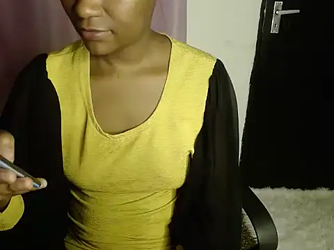 savage laura online show from 30, 10, 2025