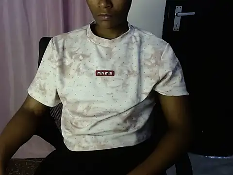 savage laura online show from 25, 10, 2025