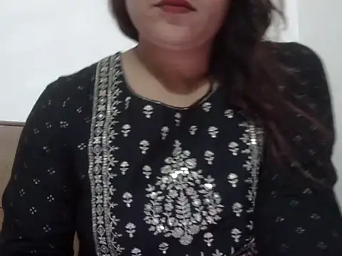 shekira99 online show from 5, 10, 2025