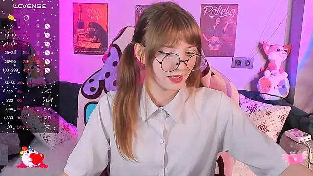 AliceLanley online show from 4, 12, 2024