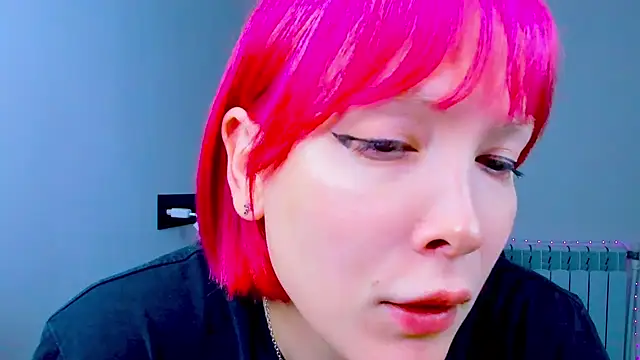 Snapshot of dollmore chatting on 5, 10, 2025 dollmore online show from 5, 10, 2025